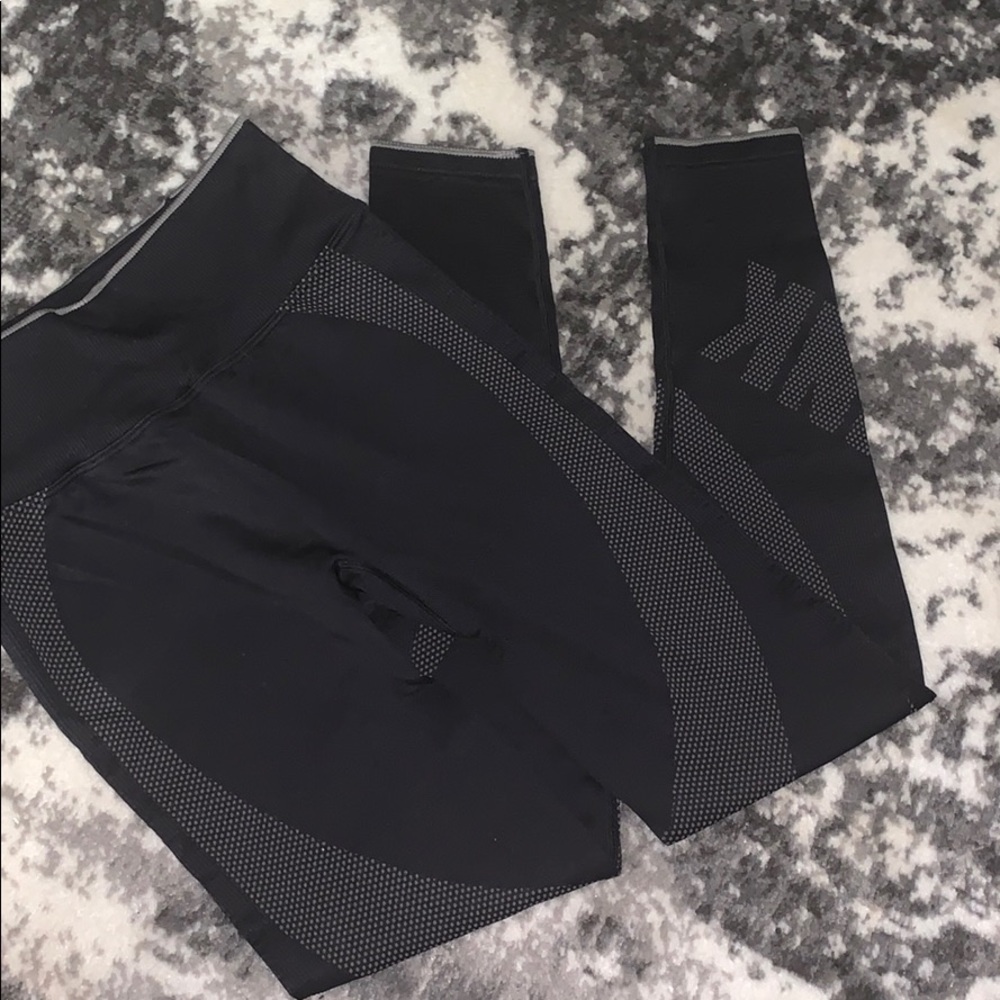 VS PINK Seamless Workout Tights 💪🏼